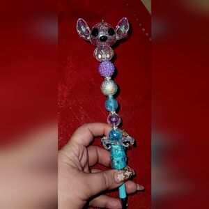 extra long beautiful crystal clear stitch pen